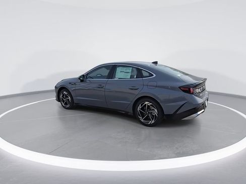 New 2026 Hyundai Sonata SEL FWD image 6