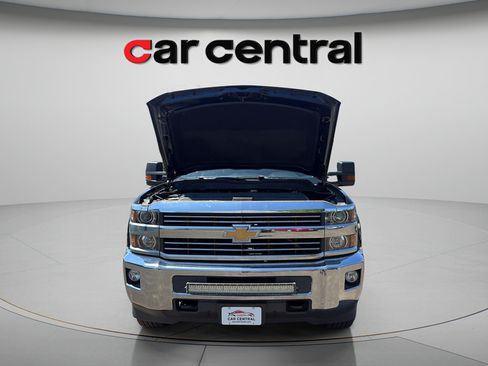Used 2017 Chevrolet Silverado 2500 LT w/ All Star Edition AWD/4WD image 10