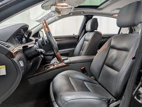 Used 2010 Mercedes-Benz S 550 image 15