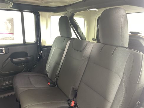 Used 2023 Jeep Wrangler Unlimited Sport AWD/4WD image 30