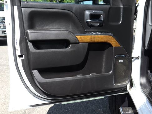 Used 2017 Chevrolet Silverado 3500 LTZ w/ Duramax Plus Package AWD/4WD image 17