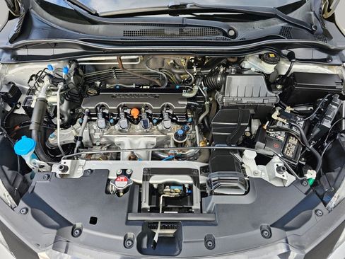 Used 2016 Honda HR-V LX image 17