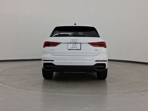 Used 2025 Audi Q3 2.0T Premium w/ Convenience Package AWD/4WD image 9