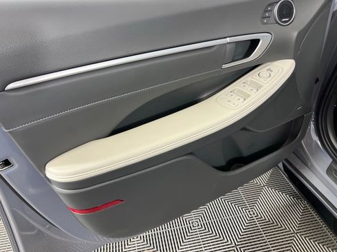 Used 2024 Hyundai Sonata Limited image 27