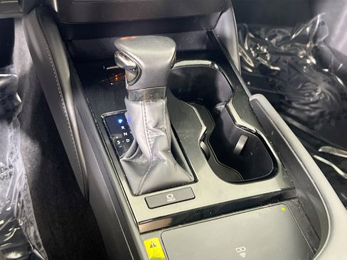 Used 2023 Lexus ES 350 w/ Premium Package image 15