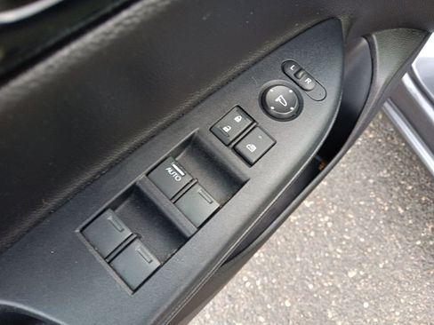 Used 2016 Honda Accord LX image 14