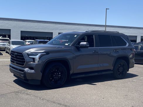 Used 2025 Toyota Sequoia SR5 w/ SR5 Premium Package AWD/4WD image 2