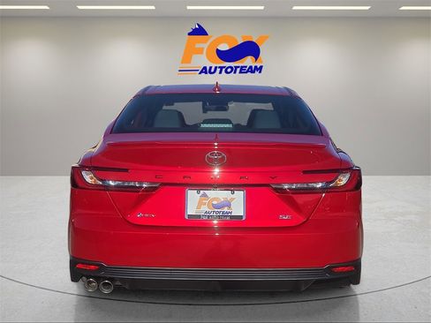 New 2026 Toyota Camry SE image 4