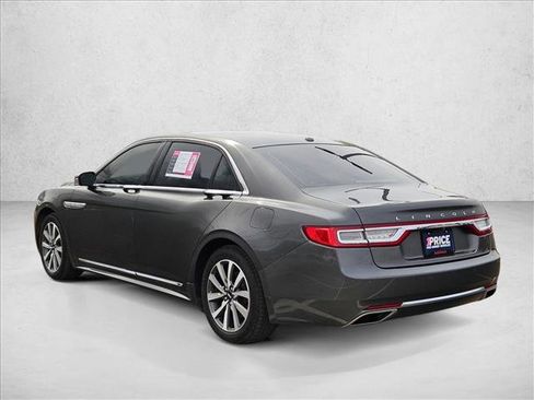 Used 2017 Lincoln Continental Premiere FWD image 8