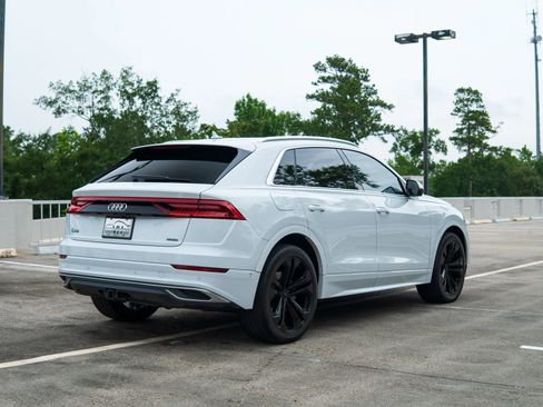 Used 2019 Audi Q8 Prestige AWD/4WD image 6