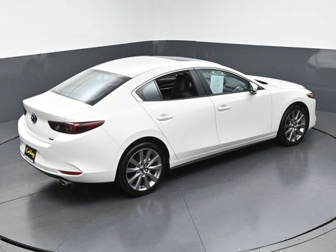 Used 2025 MAZDA MAZDA3 s FWD image 39