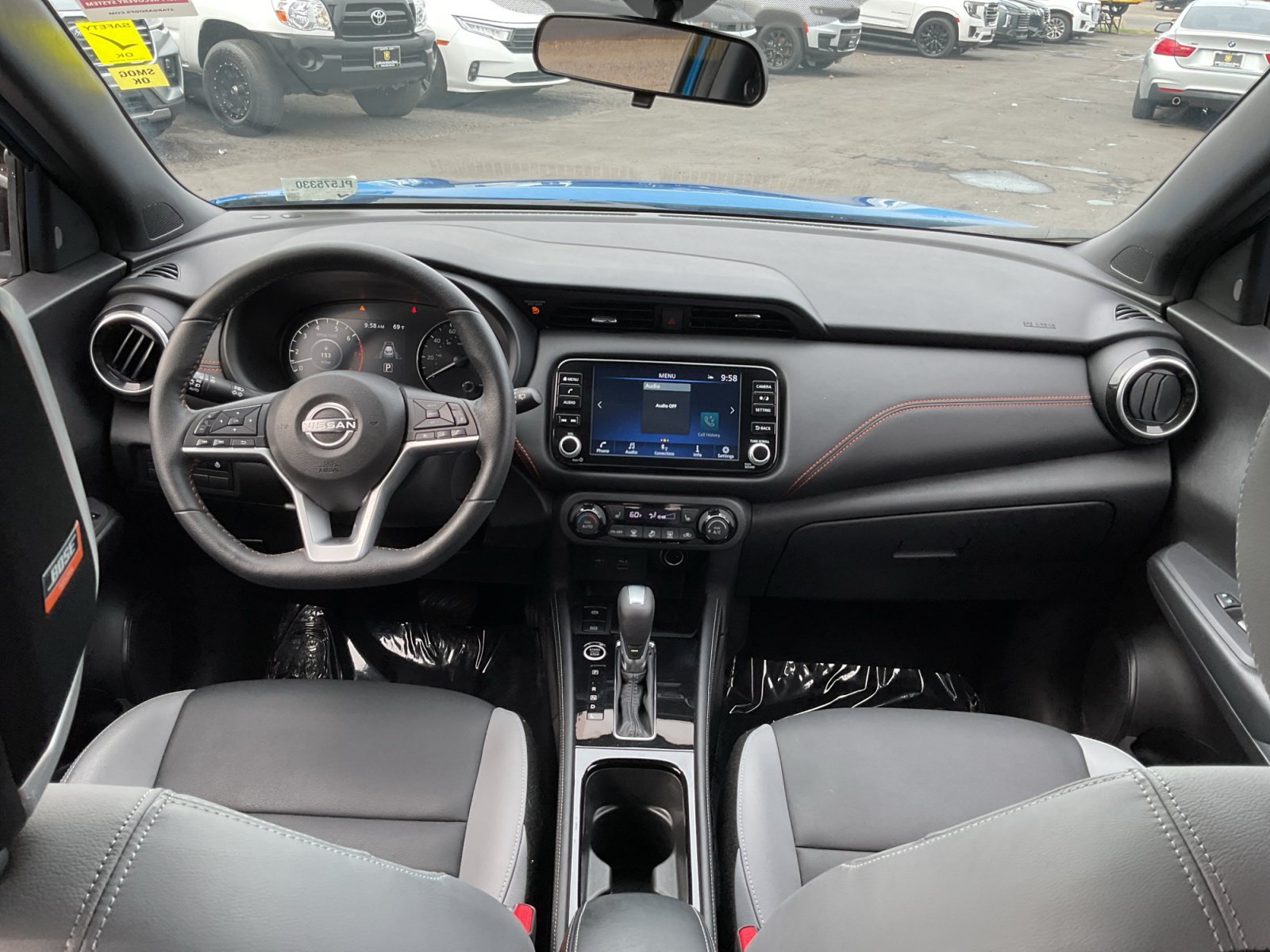 Used 2023 Nissan Kicks SR w/ SR Premium Package FWD image 17