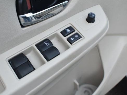 Used 2013 Subaru Crosstrek 2.0i Limited w/ Popular Pkg 2 image 15