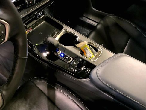 Certified 2025 Lexus NX 350h AWD w/ Premium Package image 16