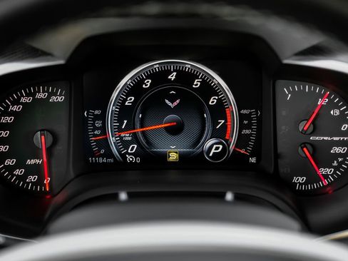 Used 2016 Chevrolet Corvette Stingray Coupe w/ 3LT Preferred Equipment Group image 16