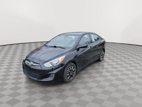 Used 2017 Hyundai Accent SE image 4