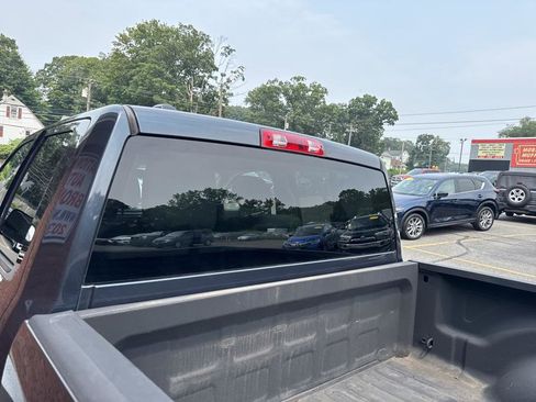 Used 2014 RAM 1500 Express image 9