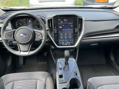 Used 2025 Subaru Impreza 2.0i Sport image 8