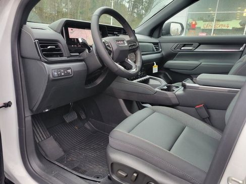 New 2026 GMC Terrain AT4 w/ Convenience Package III image 20