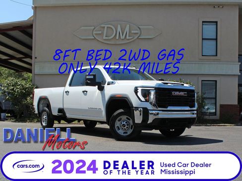 Used 2024 GMC Sierra 2500 Pro w/ Convenience Package image 1