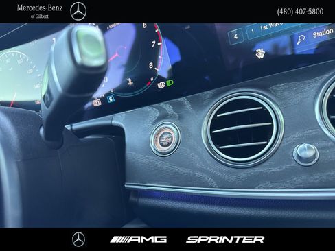 Used 2021 Mercedes-Benz E 350 Sedan image 29