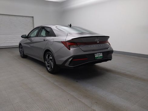 Used 2025 Hyundai Elantra Sport image 5