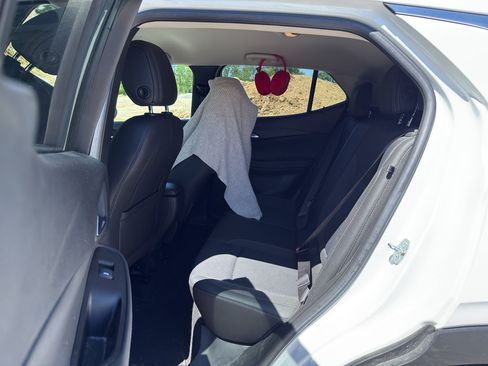 Used 2022 Buick Encore GX Preferred FWD image 9