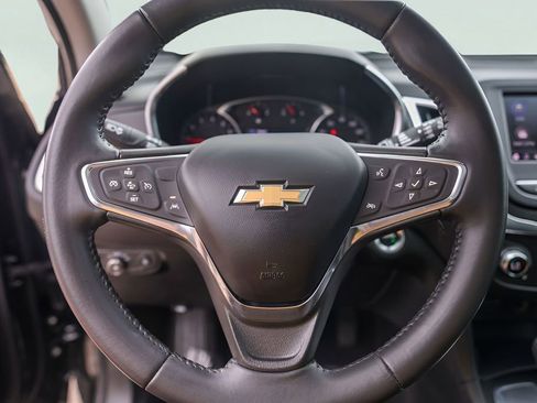 Used 2021 Chevrolet Equinox LT FWD image 14