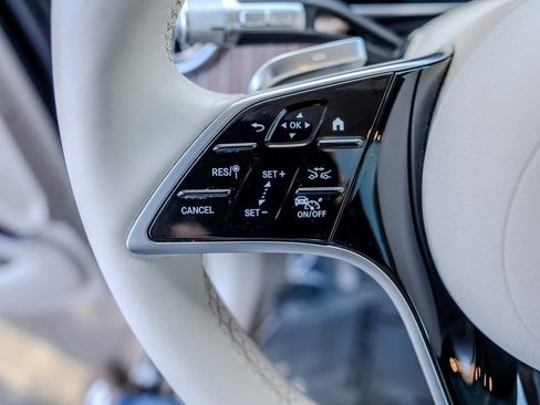 Used 2023 Mercedes-Benz EQS 450+ 4MATIC SUV image 6