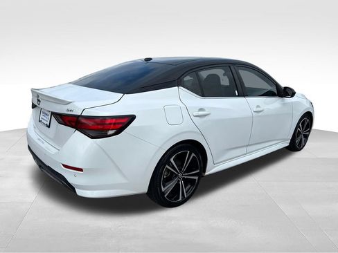 Used 2021 Nissan Sentra SR FWD image 5