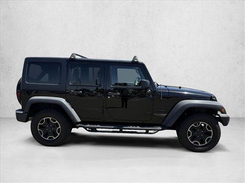 Used 2017 Jeep Wrangler Unlimited Sport w/ Quick Order Package 24S AWD/4WD image 4
