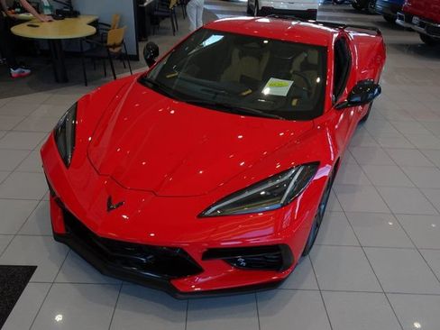 Used 2024 Chevrolet Corvette Stingray Preferred Cpe w/ Z51 Performance Package RWD image 25