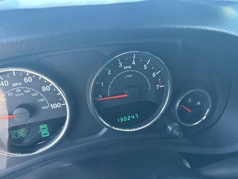 Used 2012 Jeep Wrangler Unlimited Sahara w/ Connectivity Group image 18