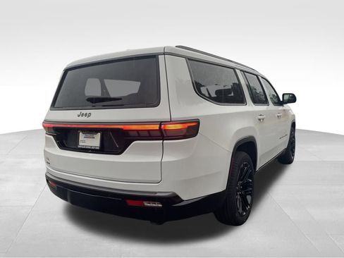 New 2026 Jeep Grand Wagoneer L Limited AWD/4WD image 5