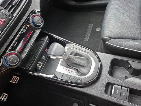 Used 2023 Kia Forte GT-Line w/ GT-Line Premium Package FWD image 25