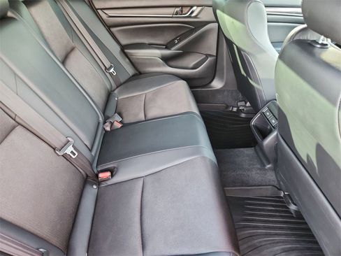 Used 2022 Honda Accord Sport image 21