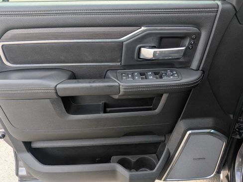 Used 2026 RAM 3500 Laramie AWD/4WD image 15