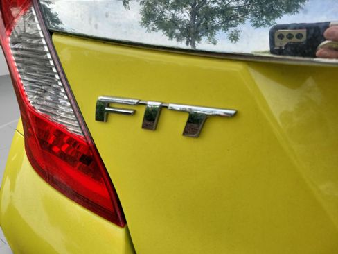 Used 2016 Honda Fit EX image 23