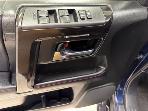 Used 2018 Toyota 4Runner TRD Off-Road Premium image 15