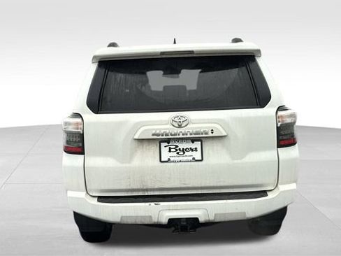 Used 2024 Toyota 4Runner SR5 image 32