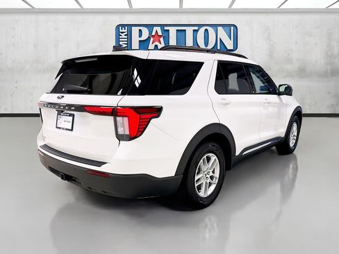 Used 2025 Ford Explorer Active RWD image 7