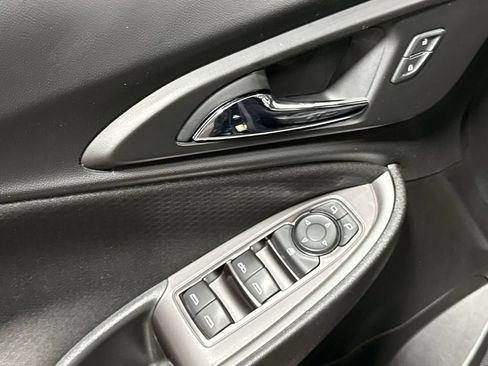 Used 2022 Chevrolet Malibu LT FWD image 20