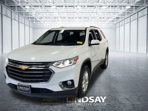 Used 2020 Chevrolet Traverse LT image 5