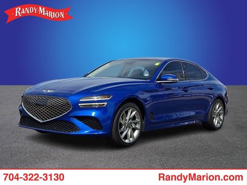 Used 2022 Genesis G70 2.0T image 1