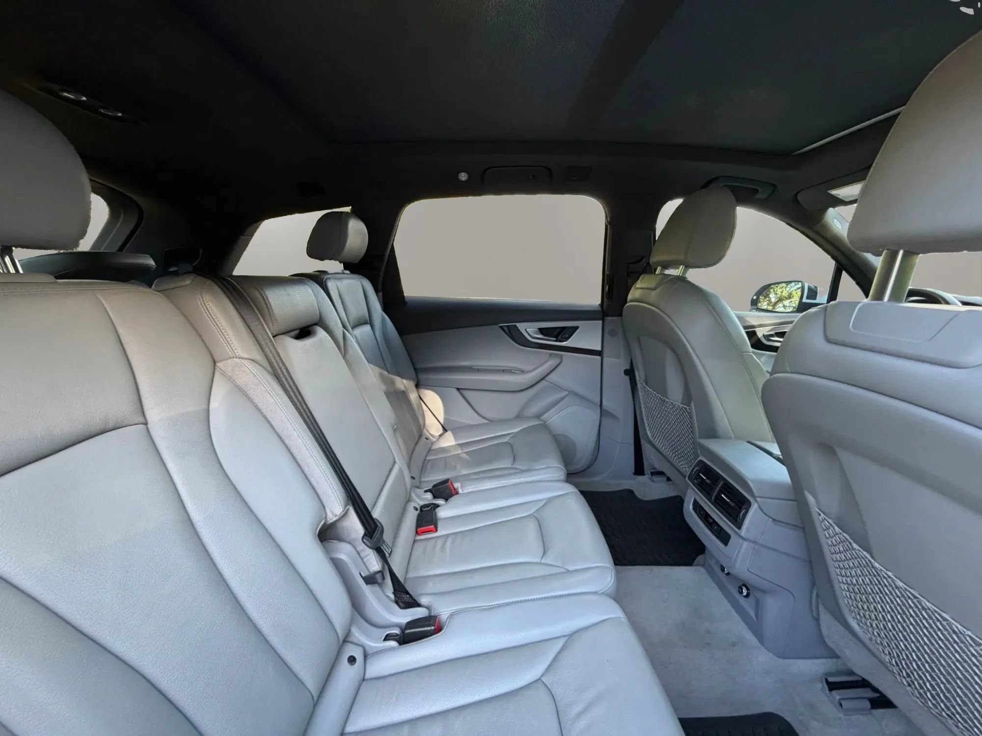 Used 2019 Audi Q7 2.0T Premium AWD/4WD image 19