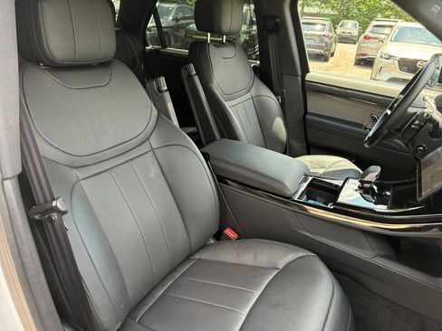 Used 2025 Land Rover Range Rover Sport Dynamic SE AWD/4WD image 28