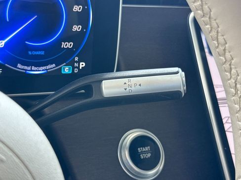 Certified 2022 Mercedes-Benz EQS 450+ Sedan image 25