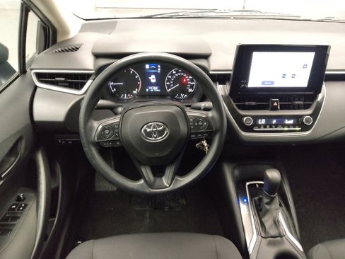 Used 2023 Toyota Corolla LE FWD image 22