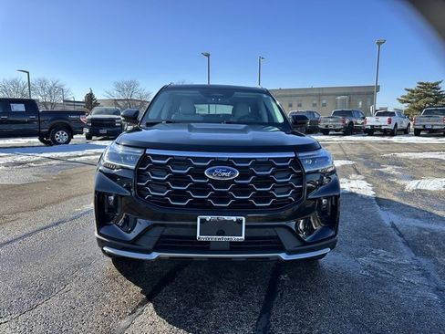 Used 2025 Ford Explorer Platinum w/ Ultimate Package image 2