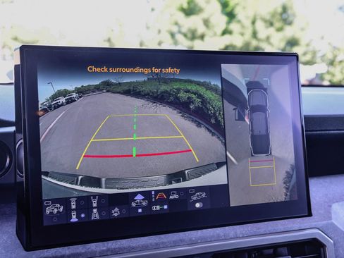 Certified 2025 Toyota Tacoma Trailhunter image 32